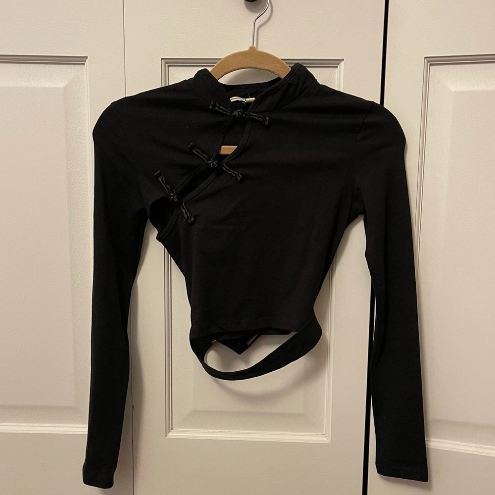 RedBerry Black Japanese Inspired Long Sleeve Top